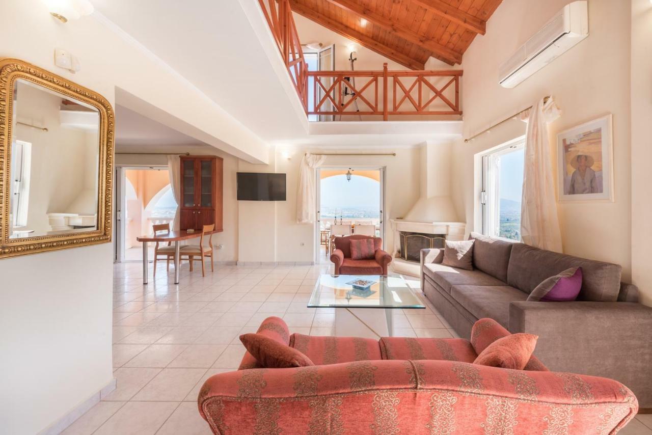 Villa Diana Lagopodhon エクステリア 写真